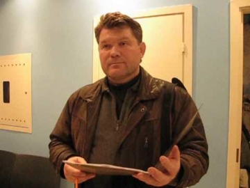 СЛЕДОВАТЕЛЬ